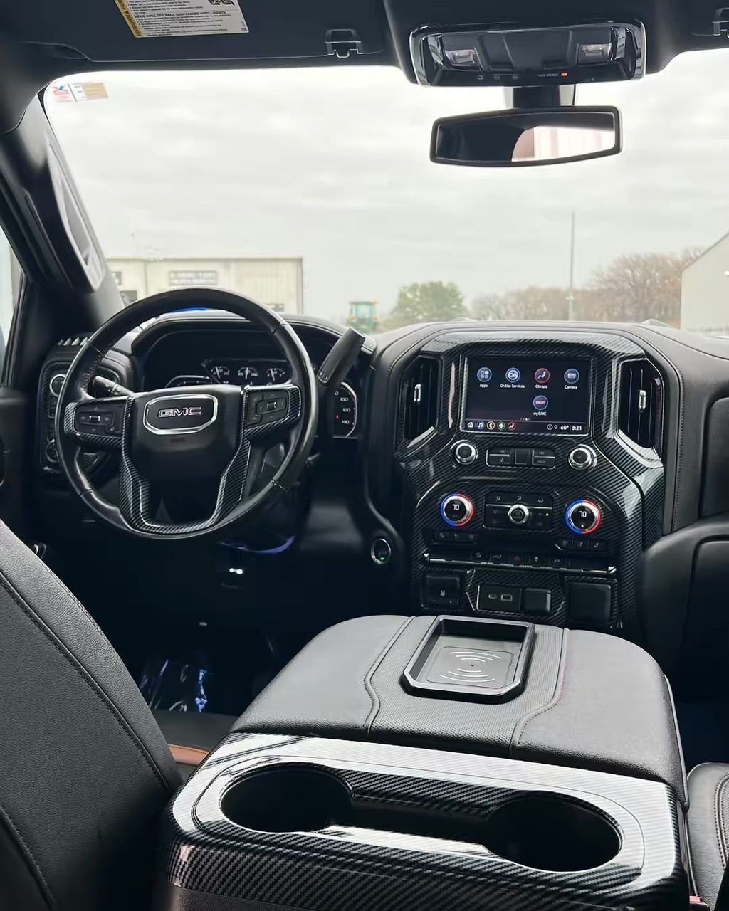 2021 GMC Sierra 1500 AT4 - Image 2