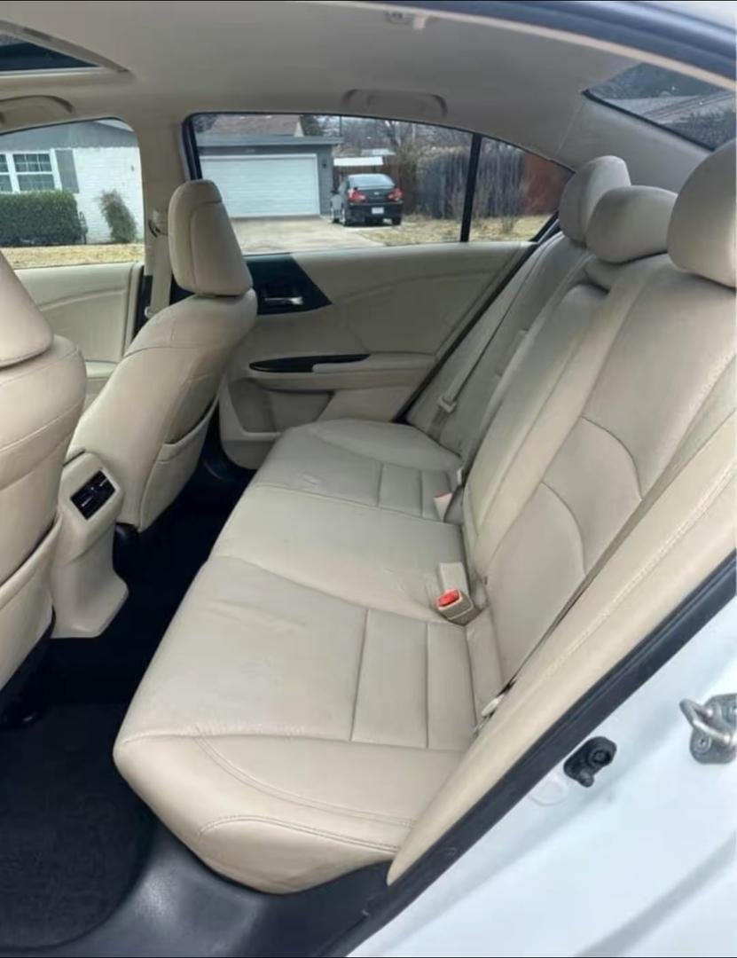2018 Honda Accord • EX-L Sedan 4D - Image 3