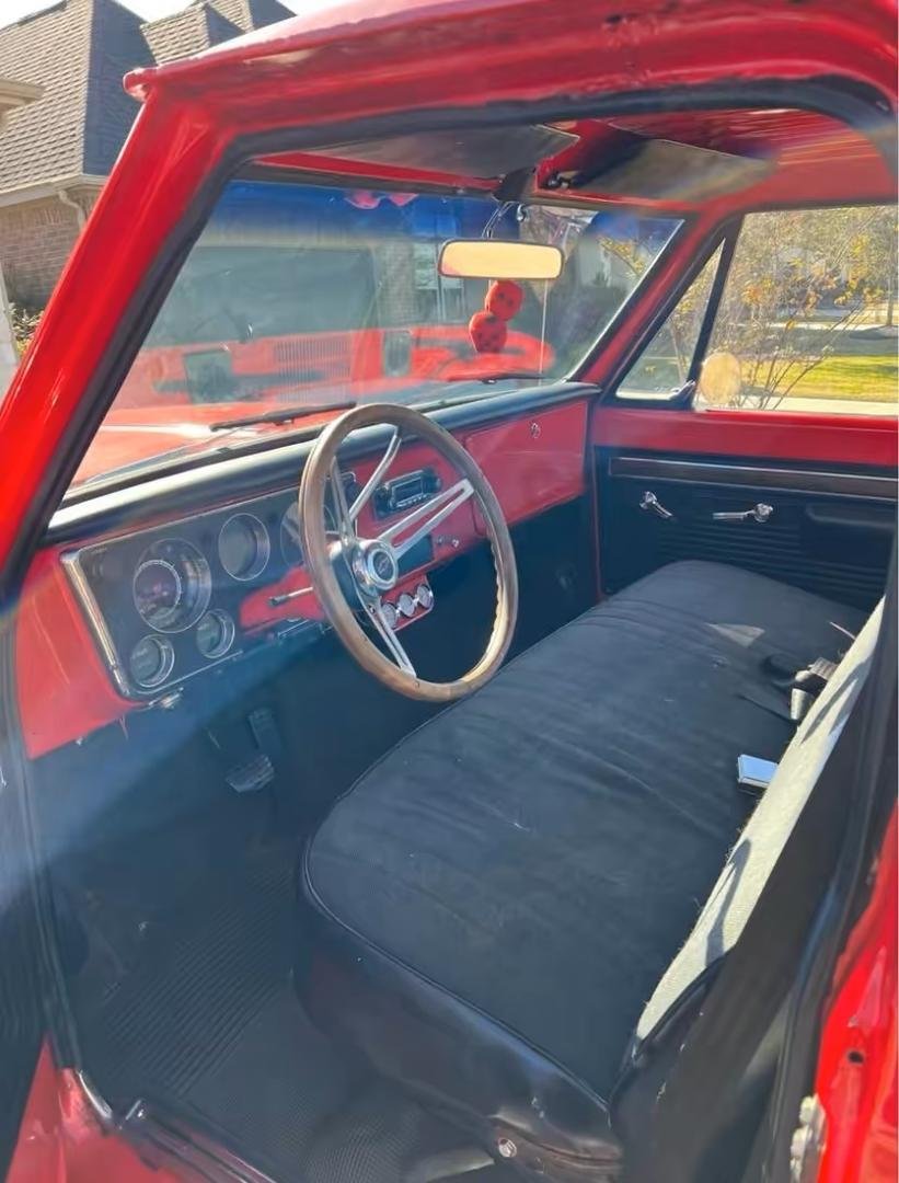 1970 Chevrolet C10 stepside short Bed - Image 4