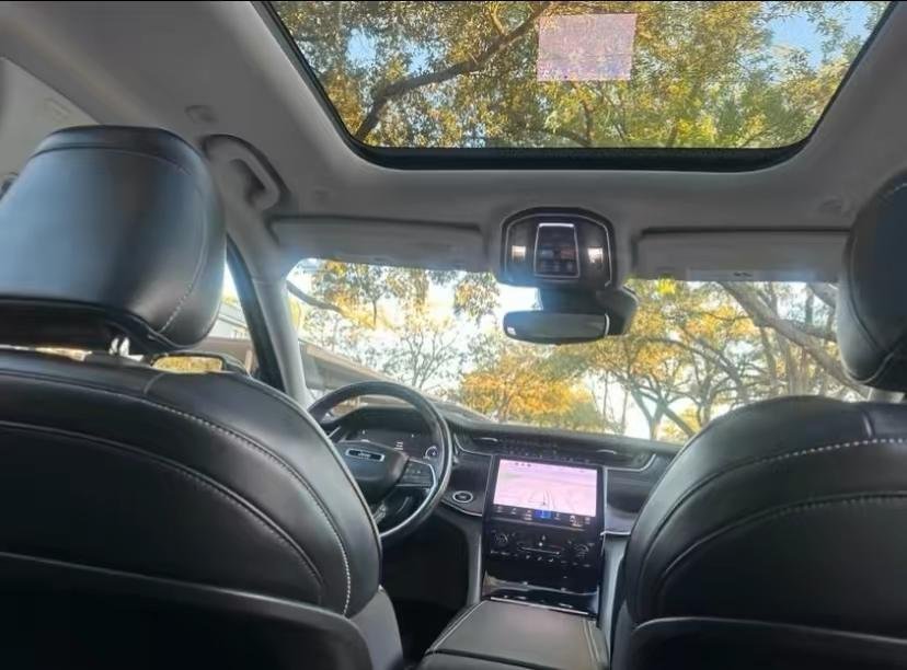2021 Jeep Grand Cherokee L • Limited Sport Utility 4D - Image 2