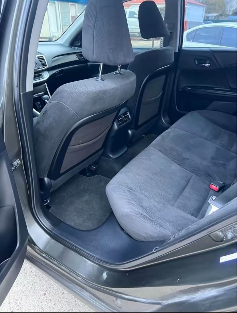 2013 Honda Accord • EX-L Sedan 4D - Image 3