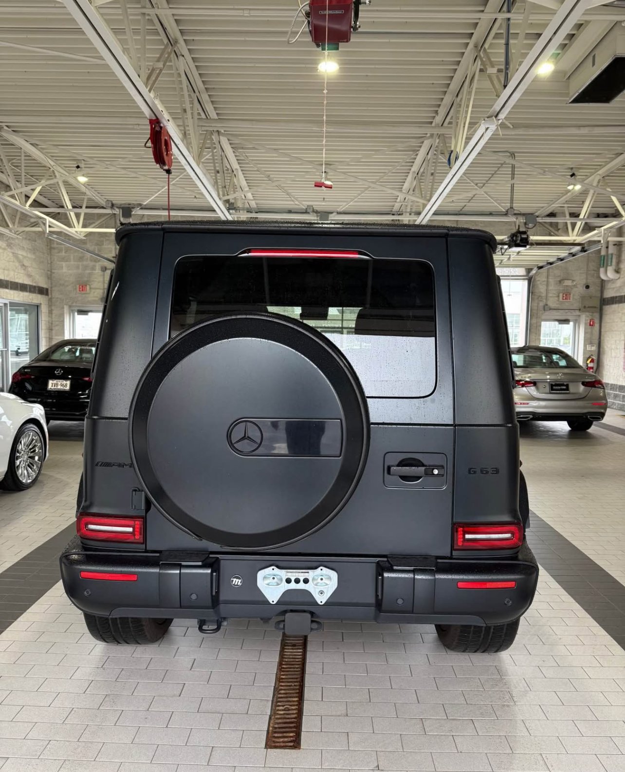 2023 Mercedes-Benz Mercedes-AMG G- Class G 63 AMG Sport Utility 4D - Image 6
