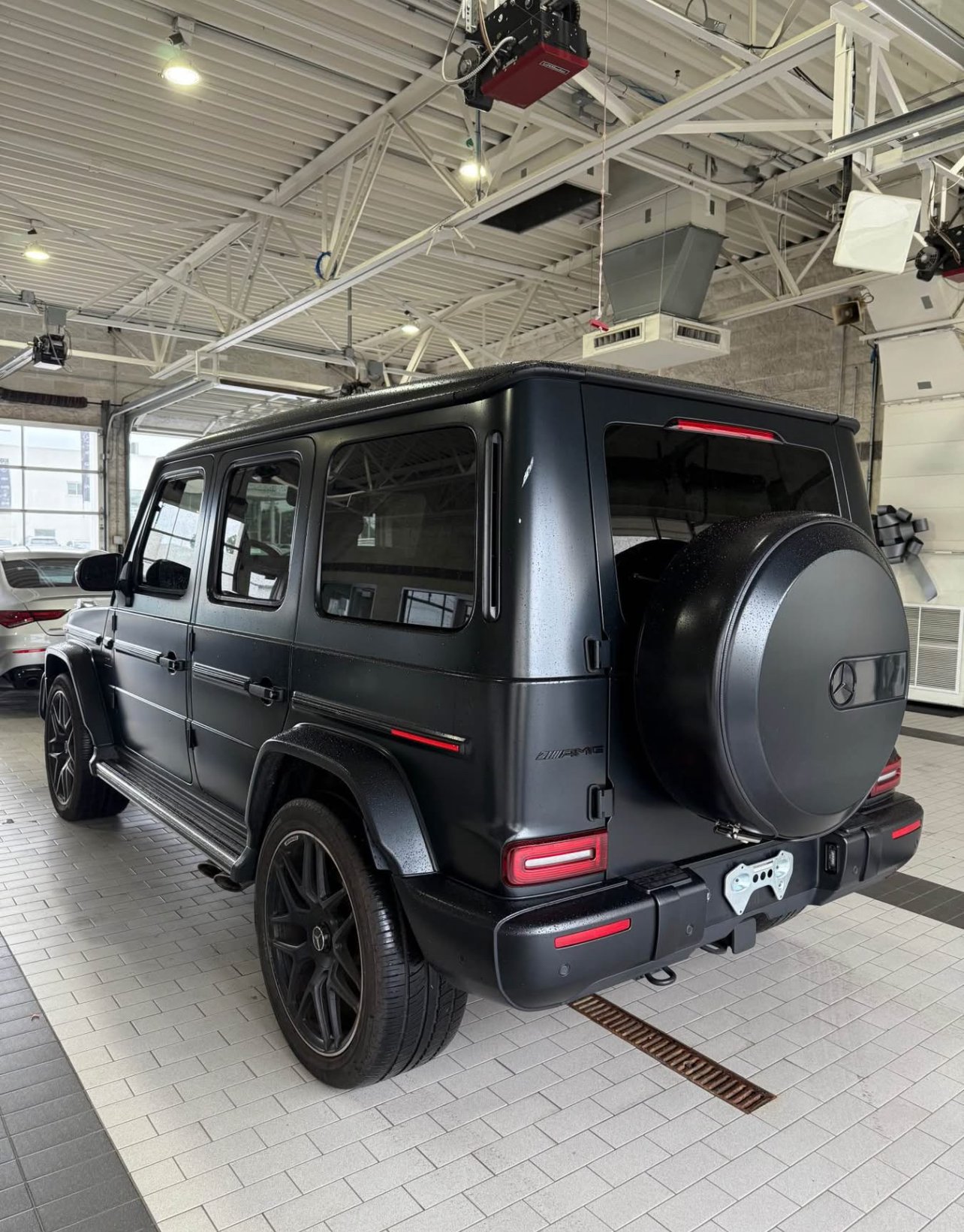 2023 Mercedes-Benz Mercedes-AMG G- Class G 63 AMG Sport Utility 4D - Image 7