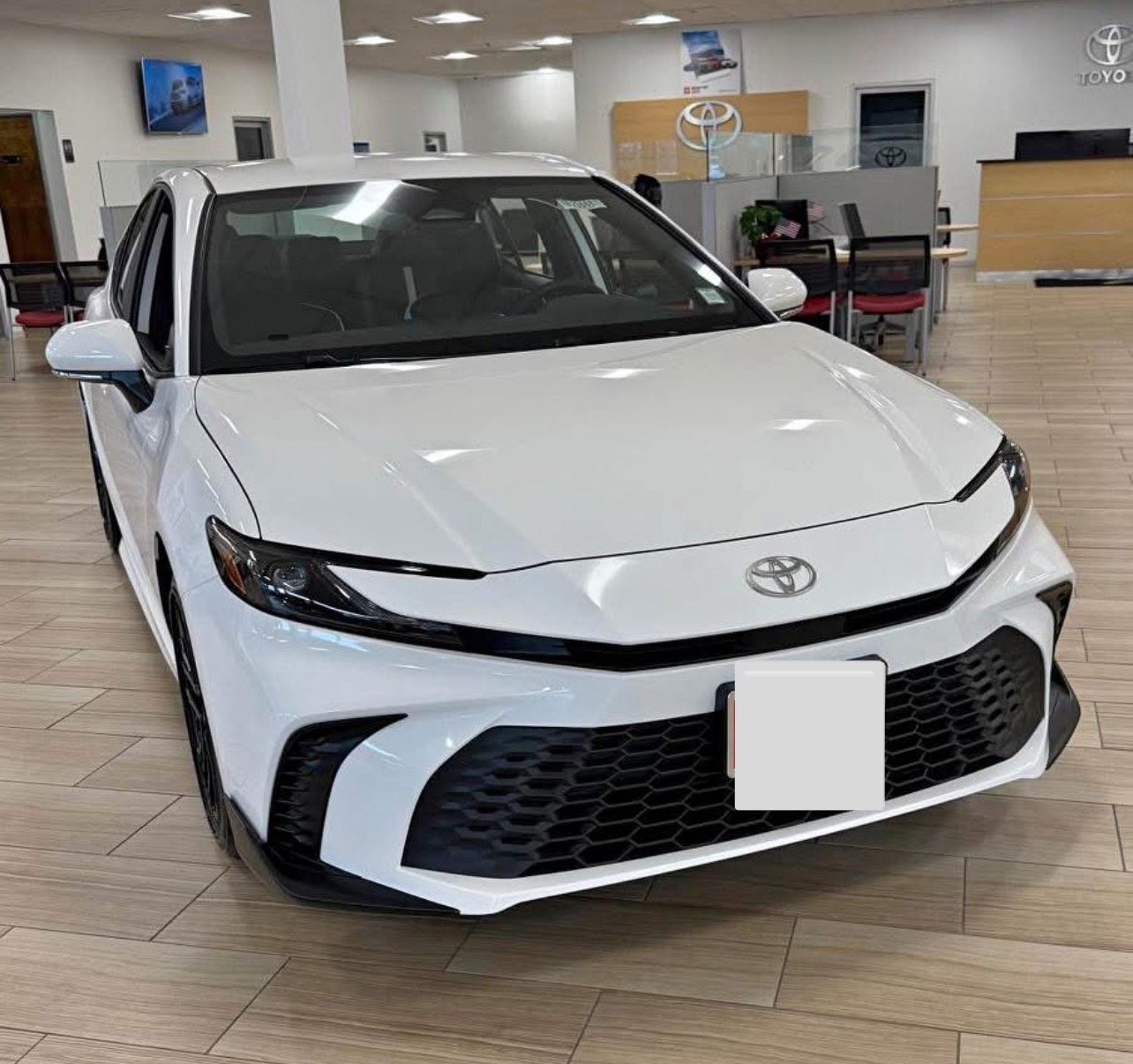 2025 Toyota Camry SE – Sedan for Sale